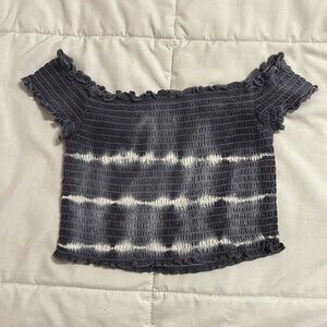 American Eagle crop top